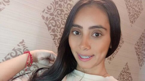 Chat With ScarlettDowson Now
