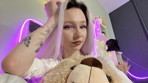 Chat With ScarlettWell Now