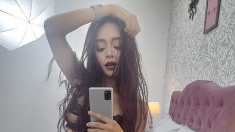 Chat With SherlynThoom Now