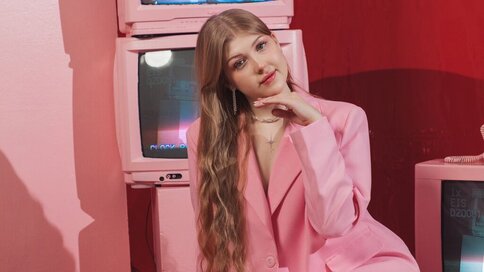 Chat With StellaForbs Now