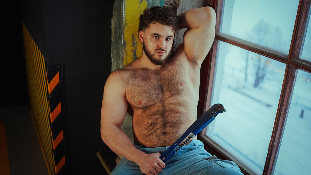 Chat With TomFors Now