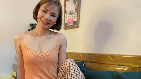 Chat With VickyPark Now