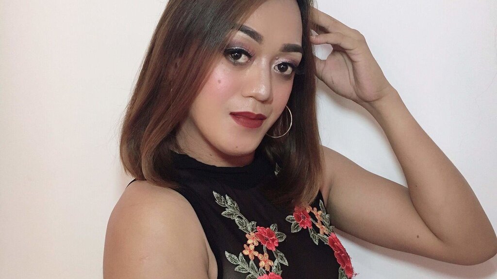 Chat With WILDxSIGNIFICANT Now